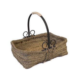 Cesta baja rectangular con asa de forja